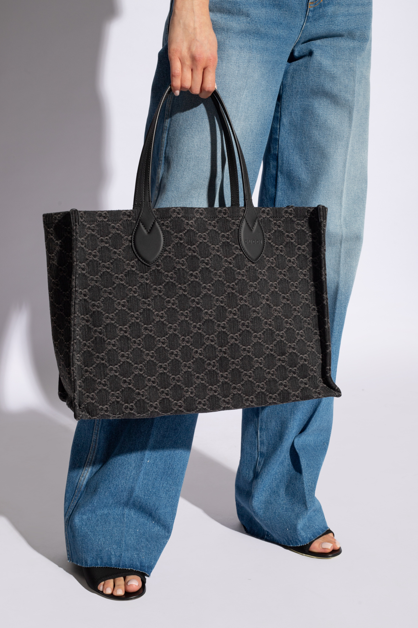 Gucci gg store reversible tote